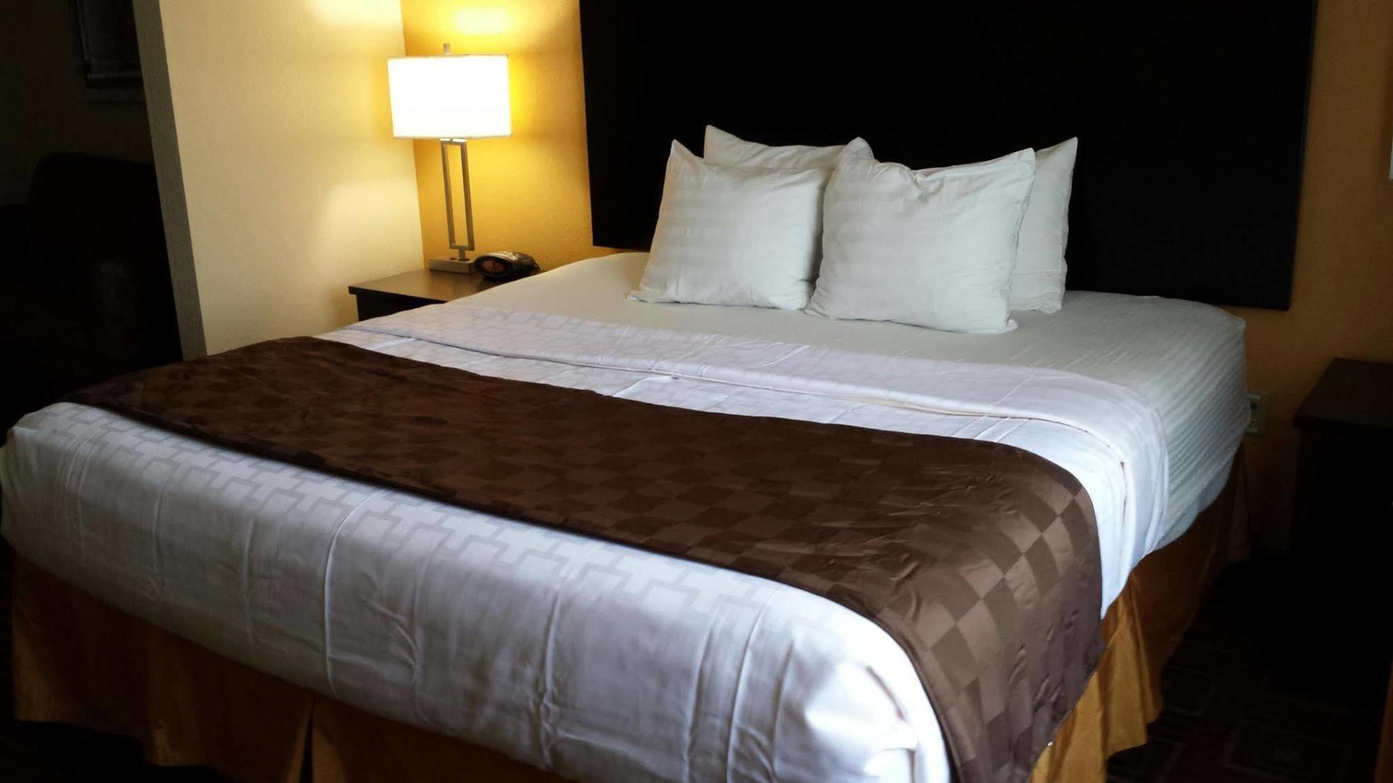 Paradise Inn & Suites Towanda Eksteriør bilde